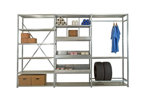Industrial boltless shelving system with galvanised steel shelves